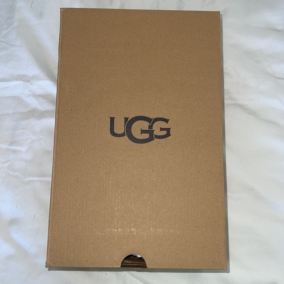 Ugg Australia Womens Green and Yellow Oh Yeah Fluff Sandal Size 8 - Picture 5 of 6